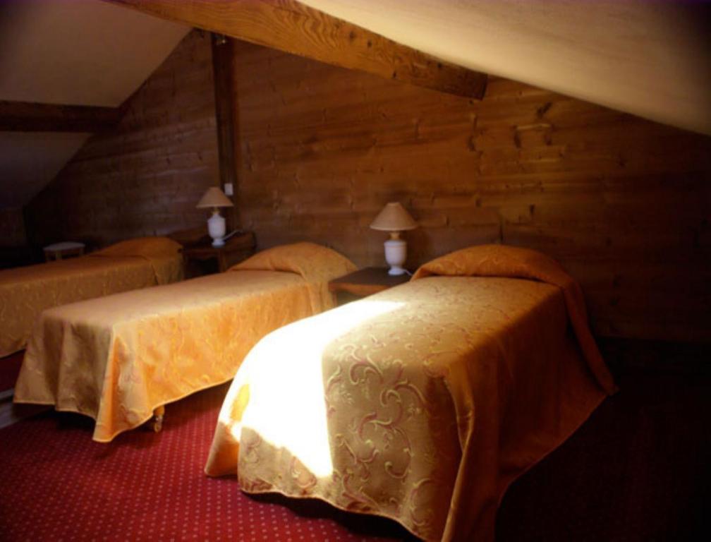 Le Relais De L'Abbaye Hotel Tournus Quarto foto